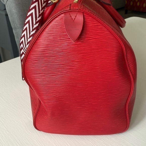 Louis Vuitton Red Epi Leather 45 Boston Bag Keepall Duffel Red Strap LV Dustbag - Picture 7 of 17